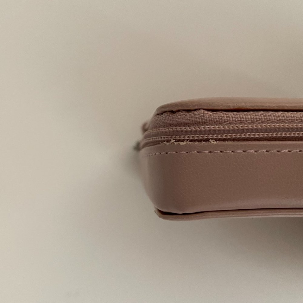 Never used Vintage Dior Beauty Pouch - Picture 7 of 9